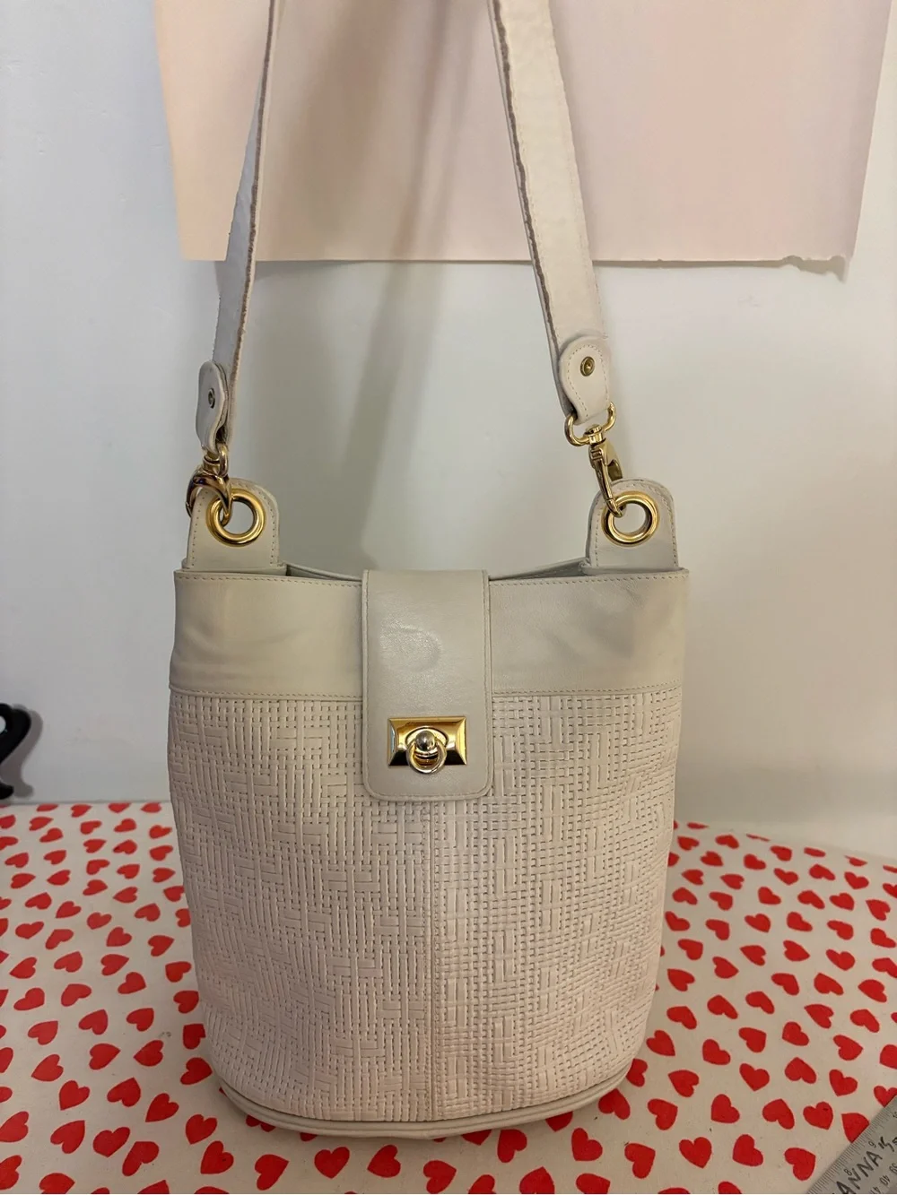 Unique Vintage 80s white designer bucket bag gold tone hardware